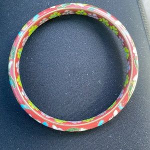 Vintagle floral bangle.